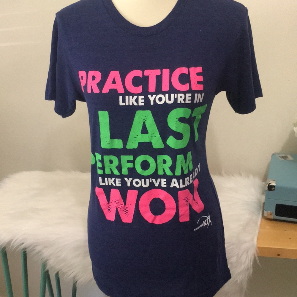 Just For Kix dance tee size small‎ - Performance
